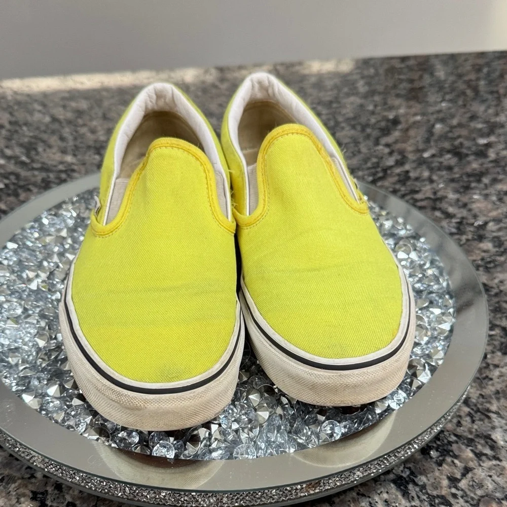 Vans Vibrant Yellow Canvas Slip-Ons M9 W10.5